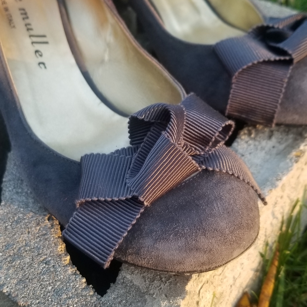 Bettye Muller Pumps View 3